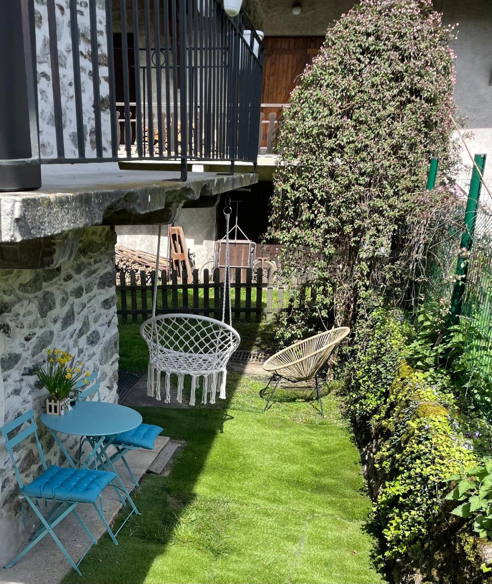 La Tour Charmant Tres Bien Situe Minimum 2 Nuits Merci Tours-en-Savoie ภายนอก รูปภาพ